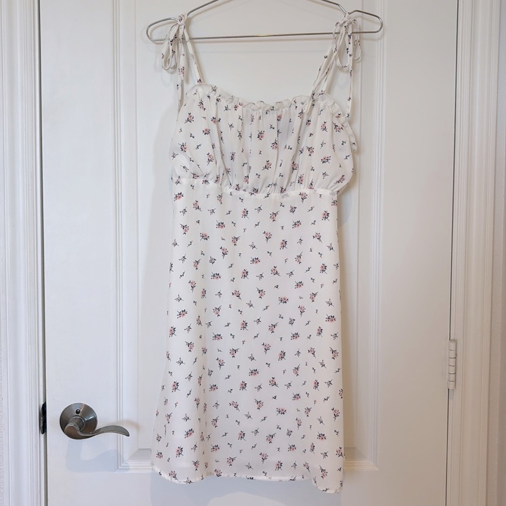 Lulus Be a Wildflower White Floral Print Tie-Strap Mini Dress